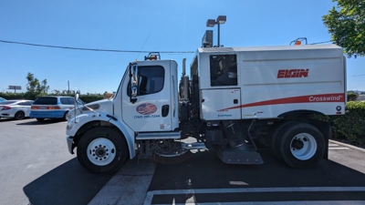 vehicle graphics Photo
